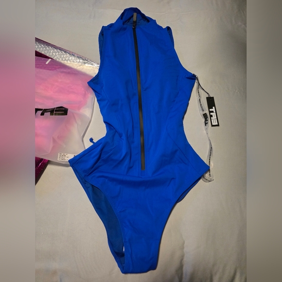 TA3  Waist Cinching SWIMSUIT - Picture 5 of 12